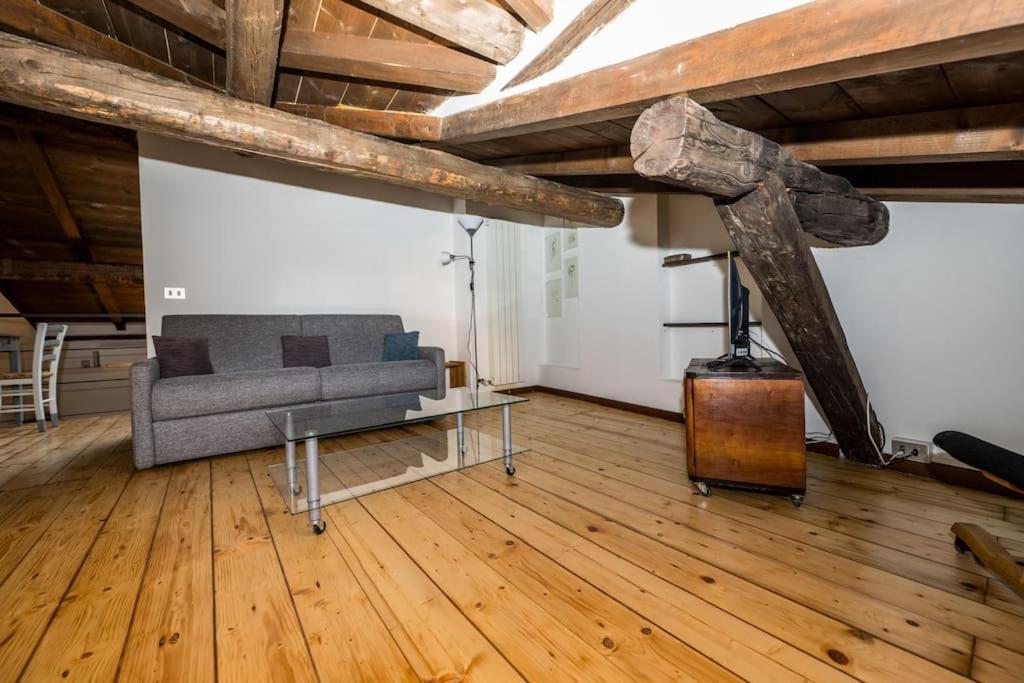 Wonderful Two Floors Apartment Milão Exterior foto
