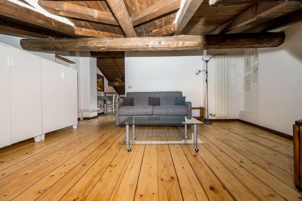 Wonderful Two Floors Apartment Milão Exterior foto